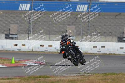 media/Nov-26-2022-Fastrack Riders (Sat) [[b001e85eef]]/Level 1/Session 3 Outside Turn 9/